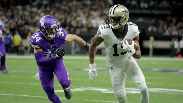 Michael Thomas sprints past defender